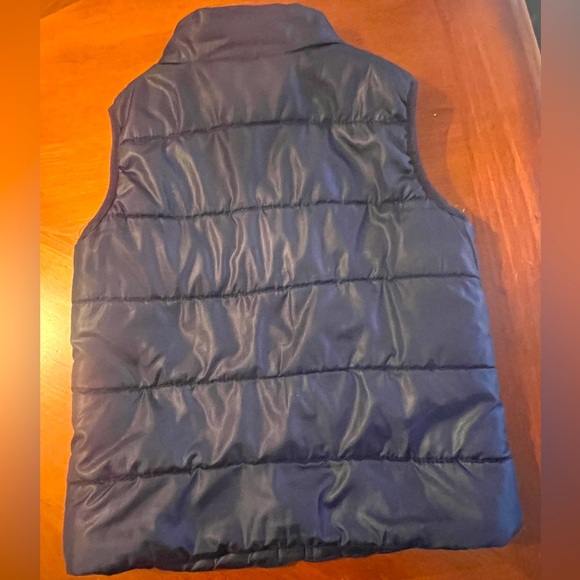 CALVIN KLEIN Boys Vest - Picture 9 of 10